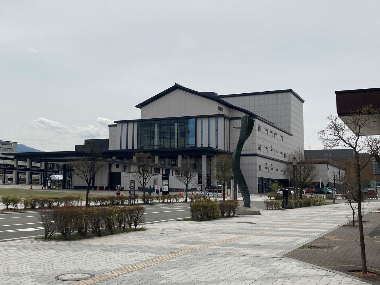 山形県県民会館(やまぎんホール)の座席表と会場情報