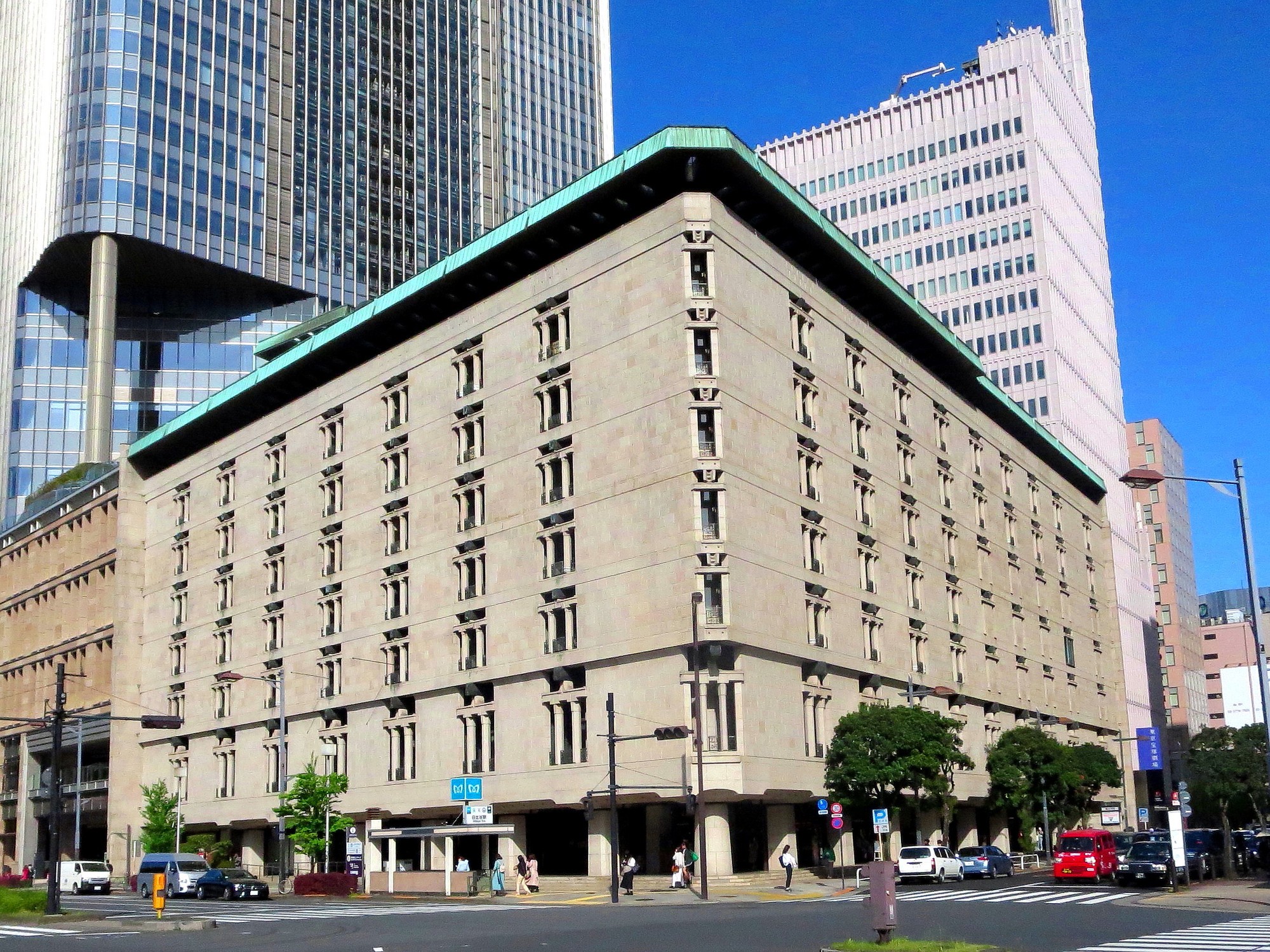 日生劇場の座席表と会場情報