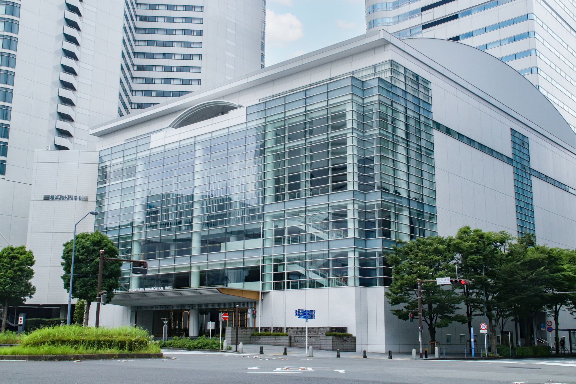 横浜みなとみらいホールの座席表と会場情報